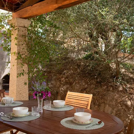 Azzurra By Propertize Vila *